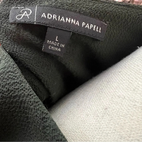 Adrianna Papell Solid V-Neck Ruched Sleeve Pebble Crepe Top green blouse large - Picture 7 of 9